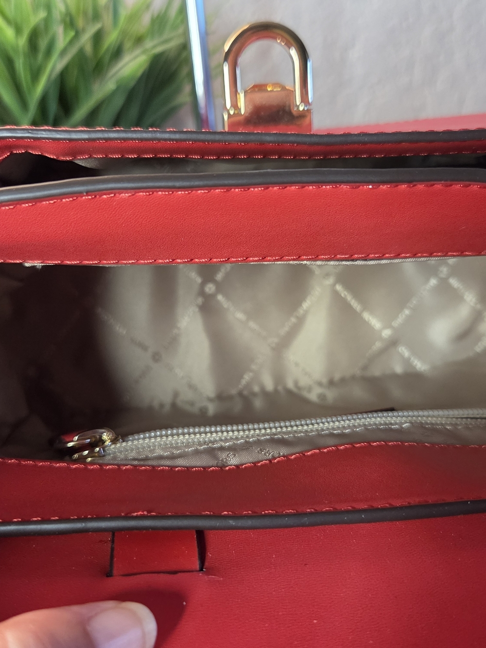 Michael Kors Manhattan Medium Flame Red Leather Satchel Crossbody - Picture 14 of 16
